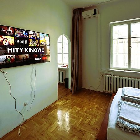 Art Dreams Apartament Chmielna 5 Varsó Kültér fotó